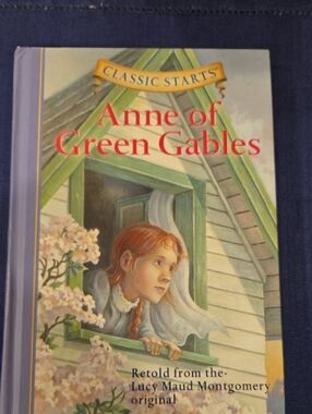 Classic Starts Anne of Green Gables - Green & Purple Cover